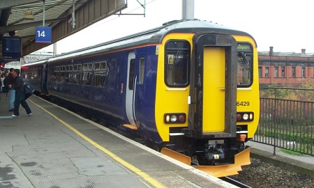 156429 at Manchester Piccadilly,  30.October.2004