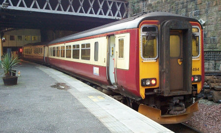 156494 at Glasgow Queen St, 6-Jan-03