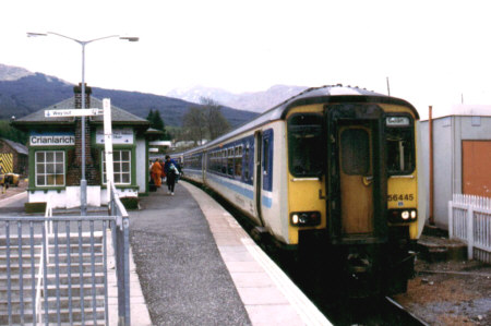 156.445 at Crianlarich. Copyright  2003 : John Law